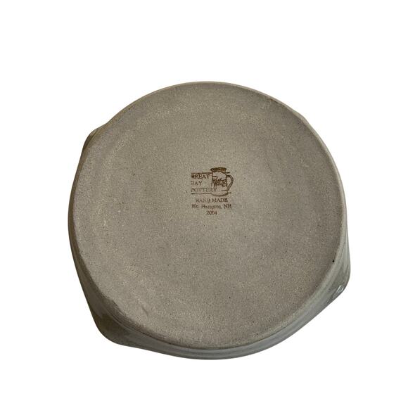 Great Bay Pottery Hand Made Cigarette Ash Tray Ceramic Hampton, NH 2004 - Picture 3 of 4